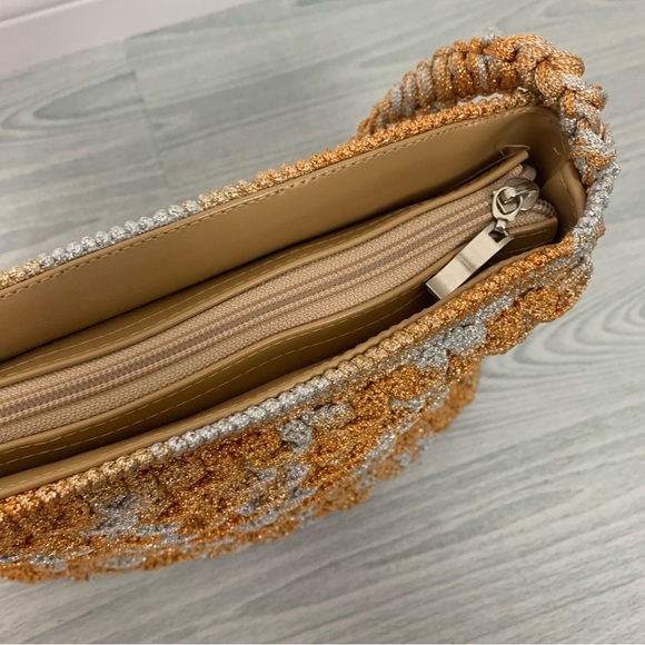 Vintage Crochet Knit Shoulder Bag - Picture 12 of 12